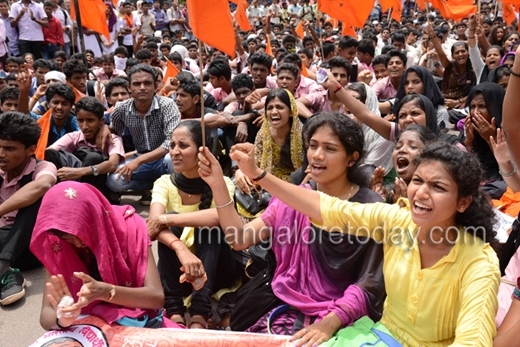 abvp protest 10